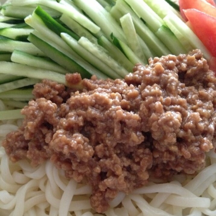 簡単! レンジで肉味噌うどん